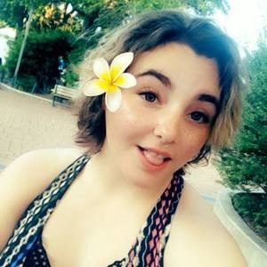 Meet your Posher, Mallory